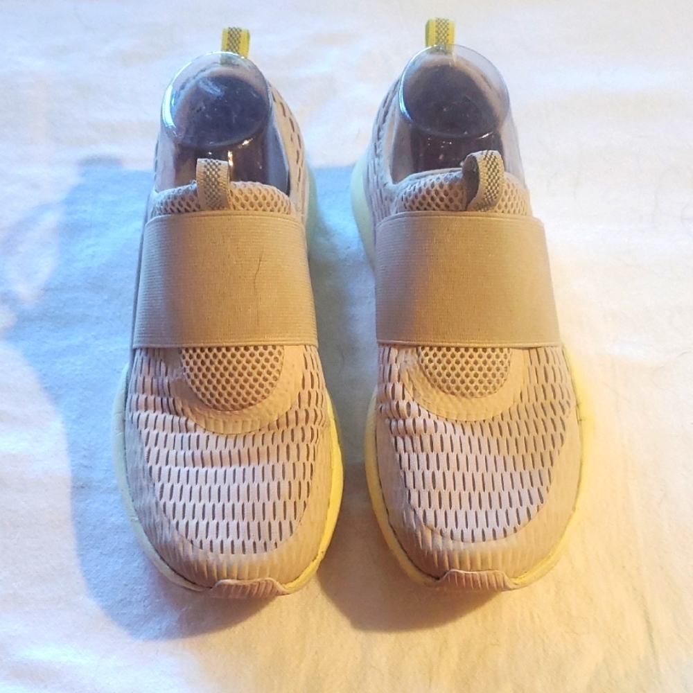 Sorel Kinetic Slip-On Lightweight Breathable Sz. 8 Sneakers‎